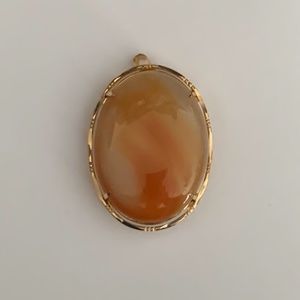 Beautiful Oval Shaped Brooch Pendant Scarf Clip